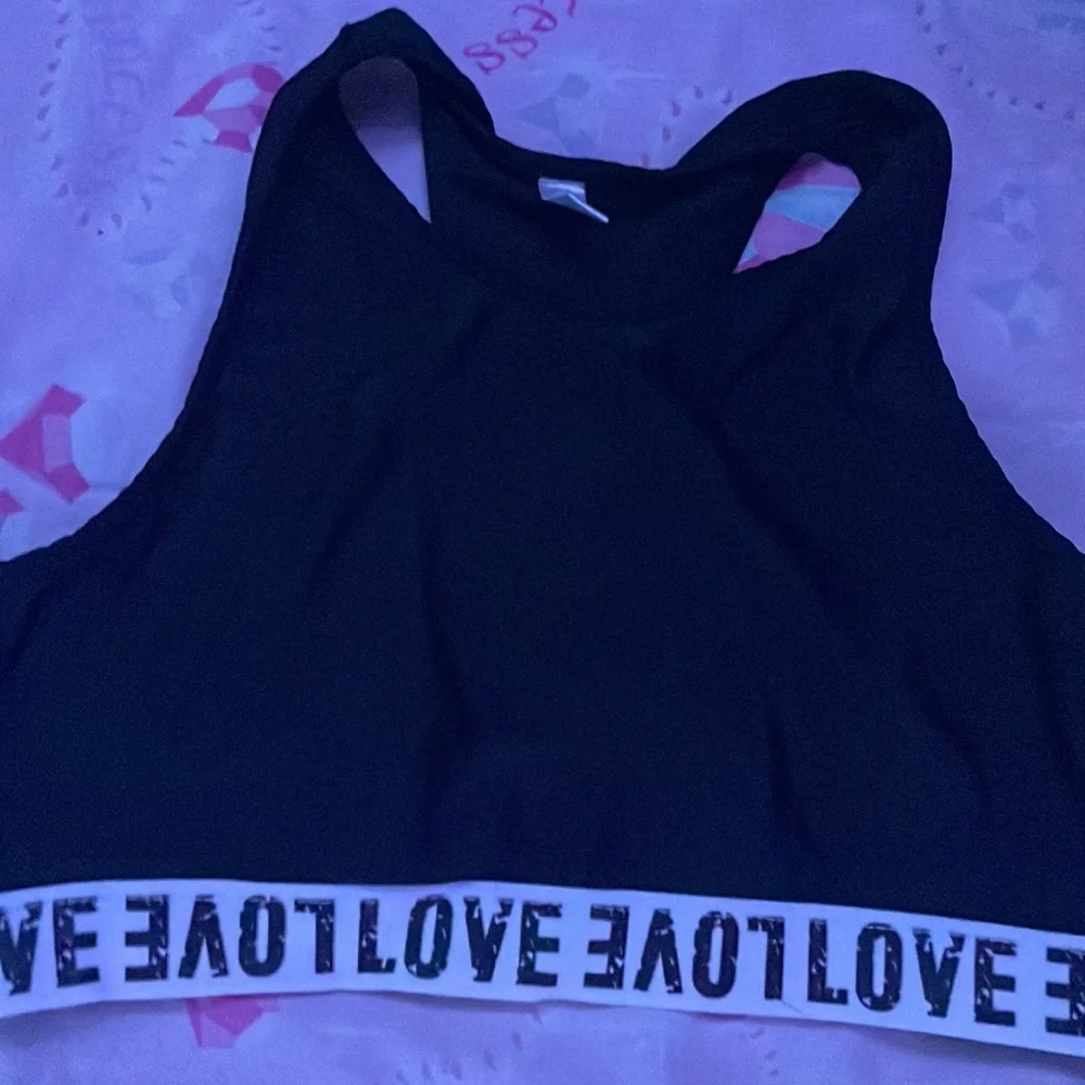 never worn - Picture 3 of 3
